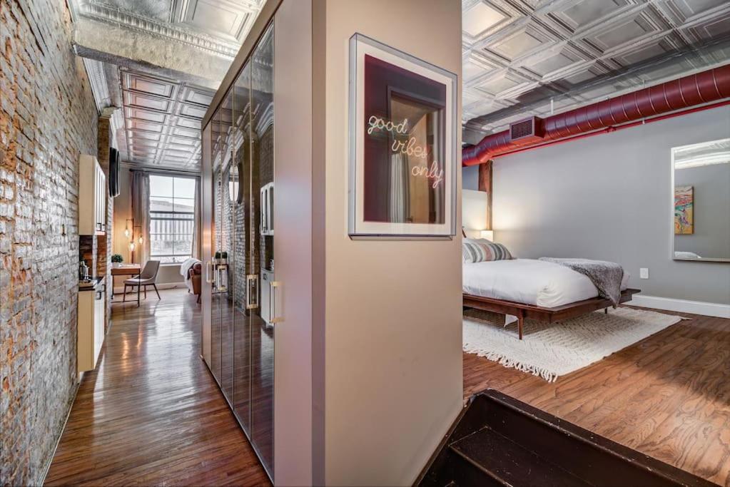 Good Vibes Loft - Dt Cle Walk To All The Stadiums Cleveland Exteriör bild